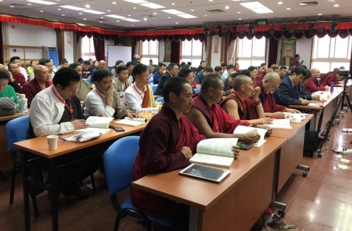 這些機構(gòu)在探索少數(shù)民族醫(yī)藥人才培養(yǎng)模式