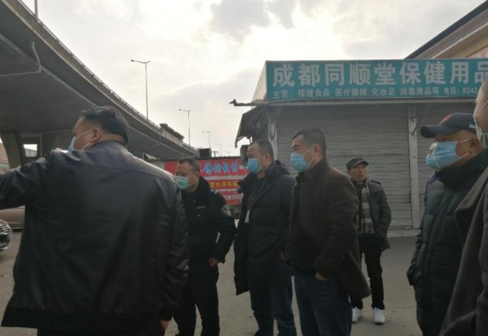 檢查經(jīng)營(yíng)企業(yè)600余家次，四川成都金牛區(qū)市場(chǎng)監(jiān)管局筑起防疫藥械安全堅(jiān)實(shí)堡壘