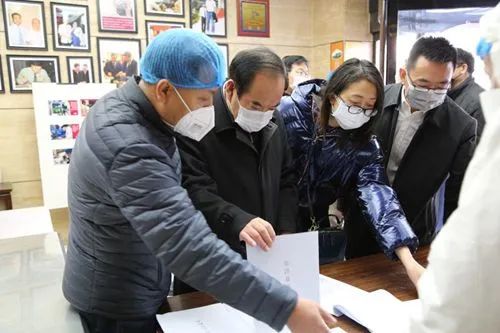 再難也要復工復產(chǎn)