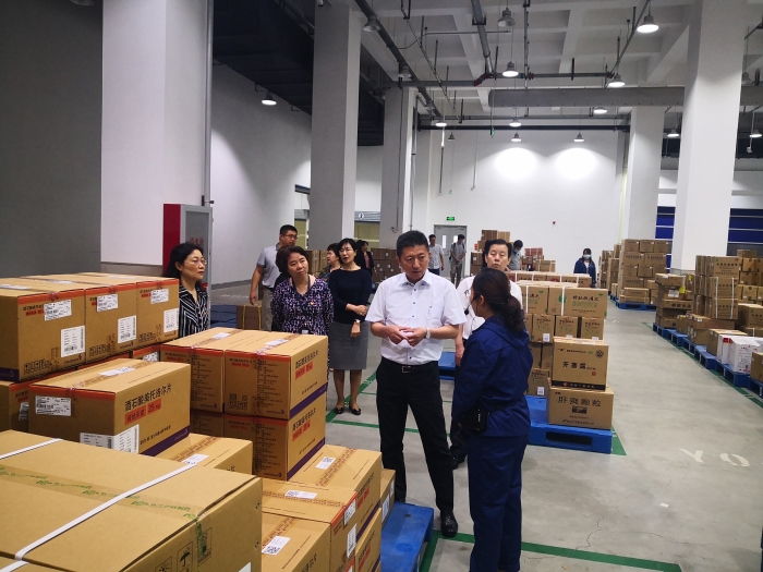 圖為調(diào)研現(xiàn)場。