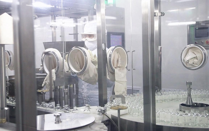 圖二新疆德源生物工程有限公司生產(chǎn)車間。