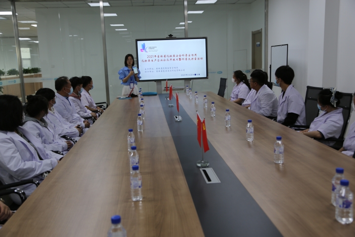 圖為科普講座現(xiàn)場(chǎng)。