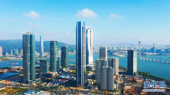 橫琴新地標(biāo)中交匯通·橫琴廣場。 新華社記者 劉大偉 攝