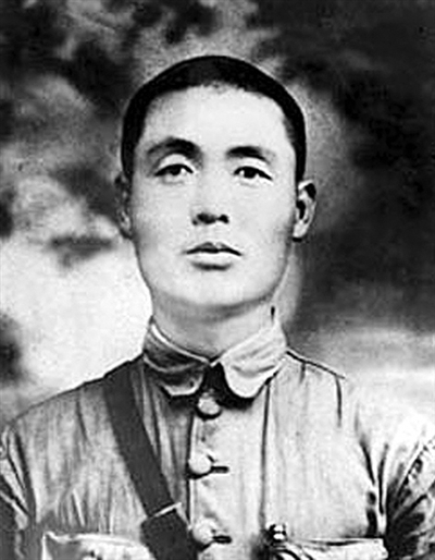 董振堂像。新華社發(fā)