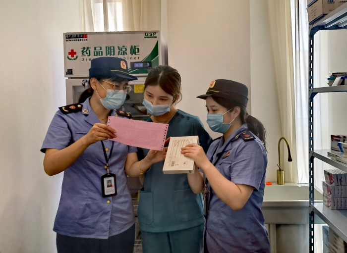 圖為檢查現(xiàn)場。