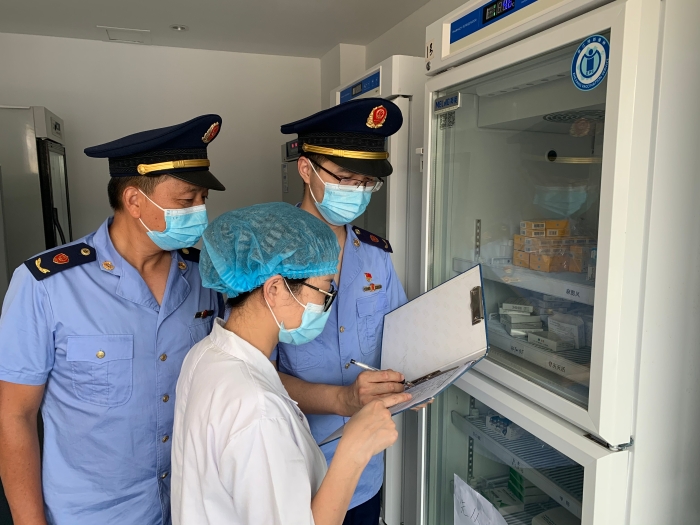 圖為檢查現(xiàn)場。