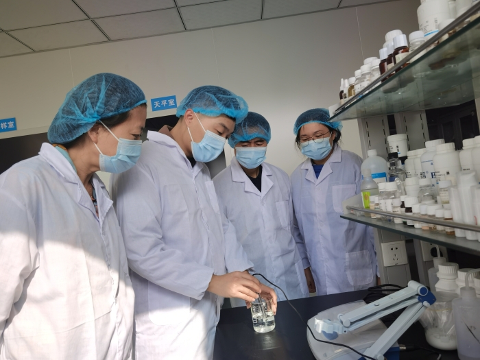 圖為檢查現(xiàn)場。