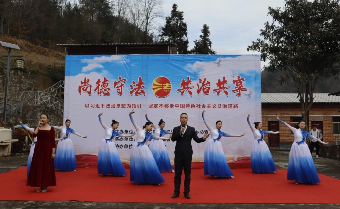 圖為演出現(xiàn)場。