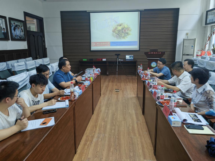 黑龍江省藥監(jiān)局黨組成員、副局長王鐵寒帶隊(duì)赴省醫(yī)學(xué)科學(xué)院