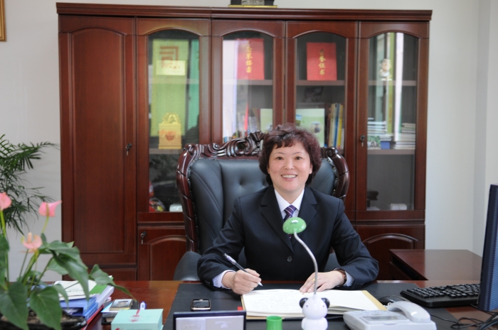 福建省-寧德市-古田縣-福建省寧德市古田同春醫(yī)藥有限公司-程鳳容-工作照