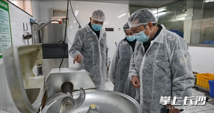 長沙：召開警示約談會督導(dǎo)餐飲企業(yè)落實食品安全主體責(zé)任