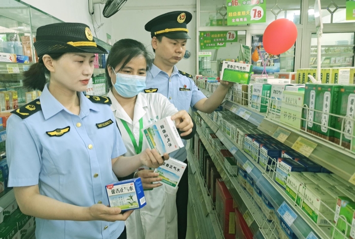 圖為檢查現(xiàn)場。