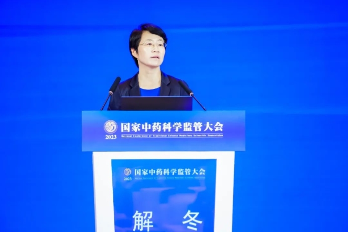 圖為上海市副市長(zhǎng)解冬