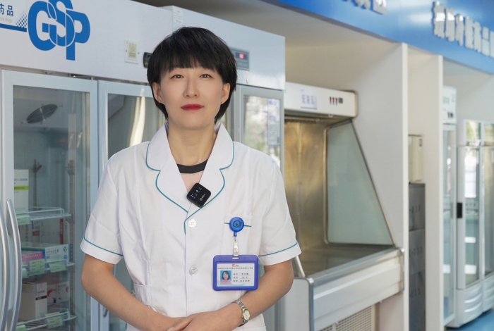 黑龍江省-華潤(rùn)黑龍江醫(yī)藥有限公司哈爾濱德信行大藥房-李玉翠6寸照片