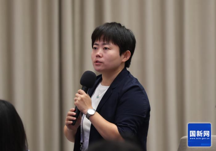 人民日報(bào)健康客戶端記者提問（劉健 攝）