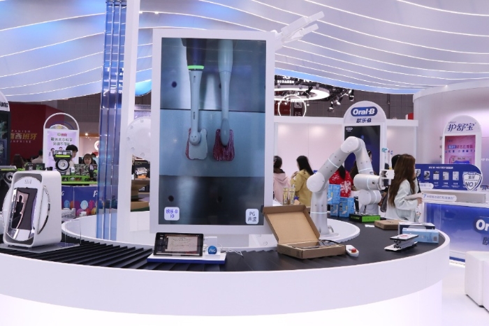 寶潔展臺(tái)智能儀器體驗(yàn)區(qū)