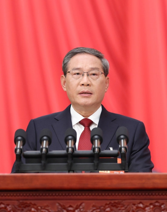 3月5日，李強總理代表國務院在十四屆全國人大四次會議上作《政府工作報告》。新華社記者 黃敬文 攝